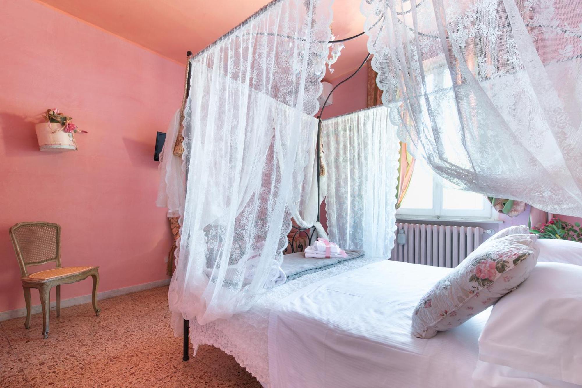 Bibi Boutique Arezzo Living Suite Rosafragola & Verdeconiglio 外观 照片